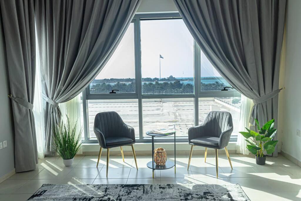 Super 2 Bedroom Sea View Abu Dhabi Exterior photo